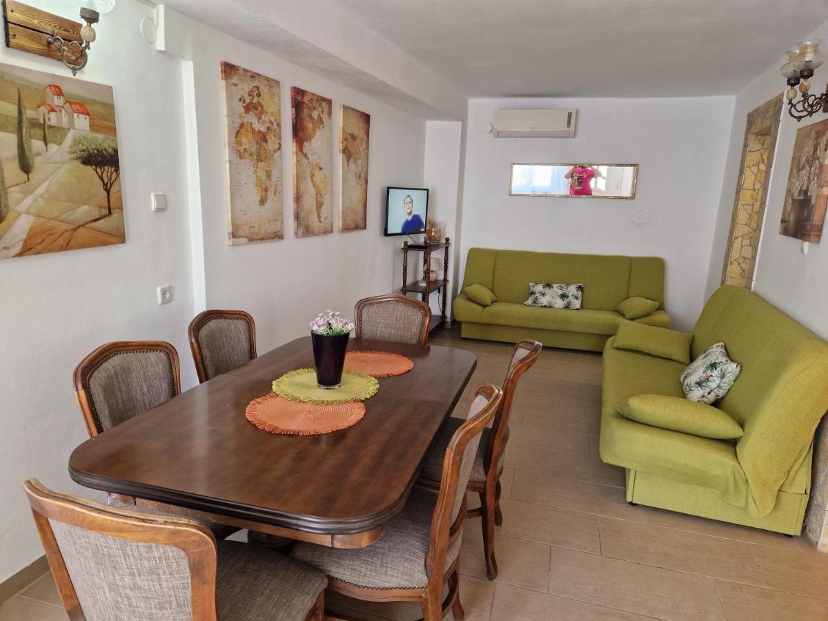 Apartmani Sidro Senj 센 객실 사진